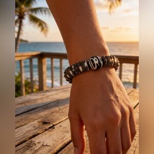 🆕 12mm Black Bone with Agate bracelet 🖤